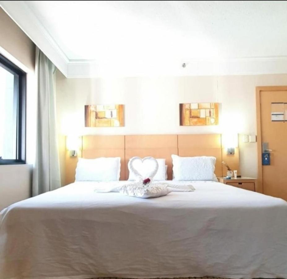 Golden Flat's - Slaviero * Guarulhos